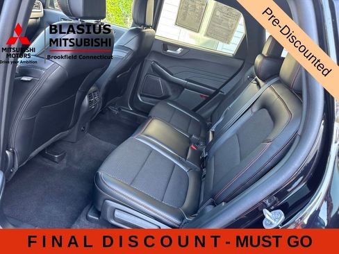 Used 2025 Ford Escape ST-Line FWD image 34