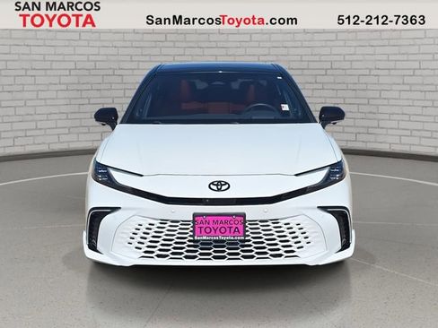 Used 2025 Toyota Camry XSE w/ Premium Plus Package image 2