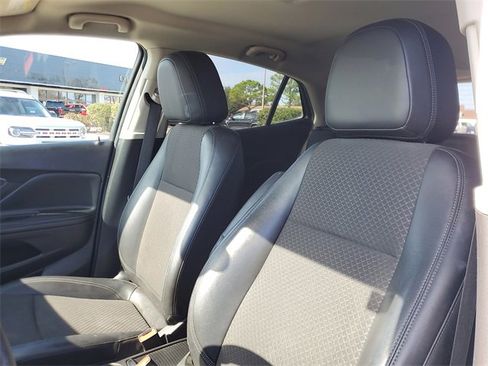 Used 2022 Buick Encore Preferred w/ Safety Package image 12