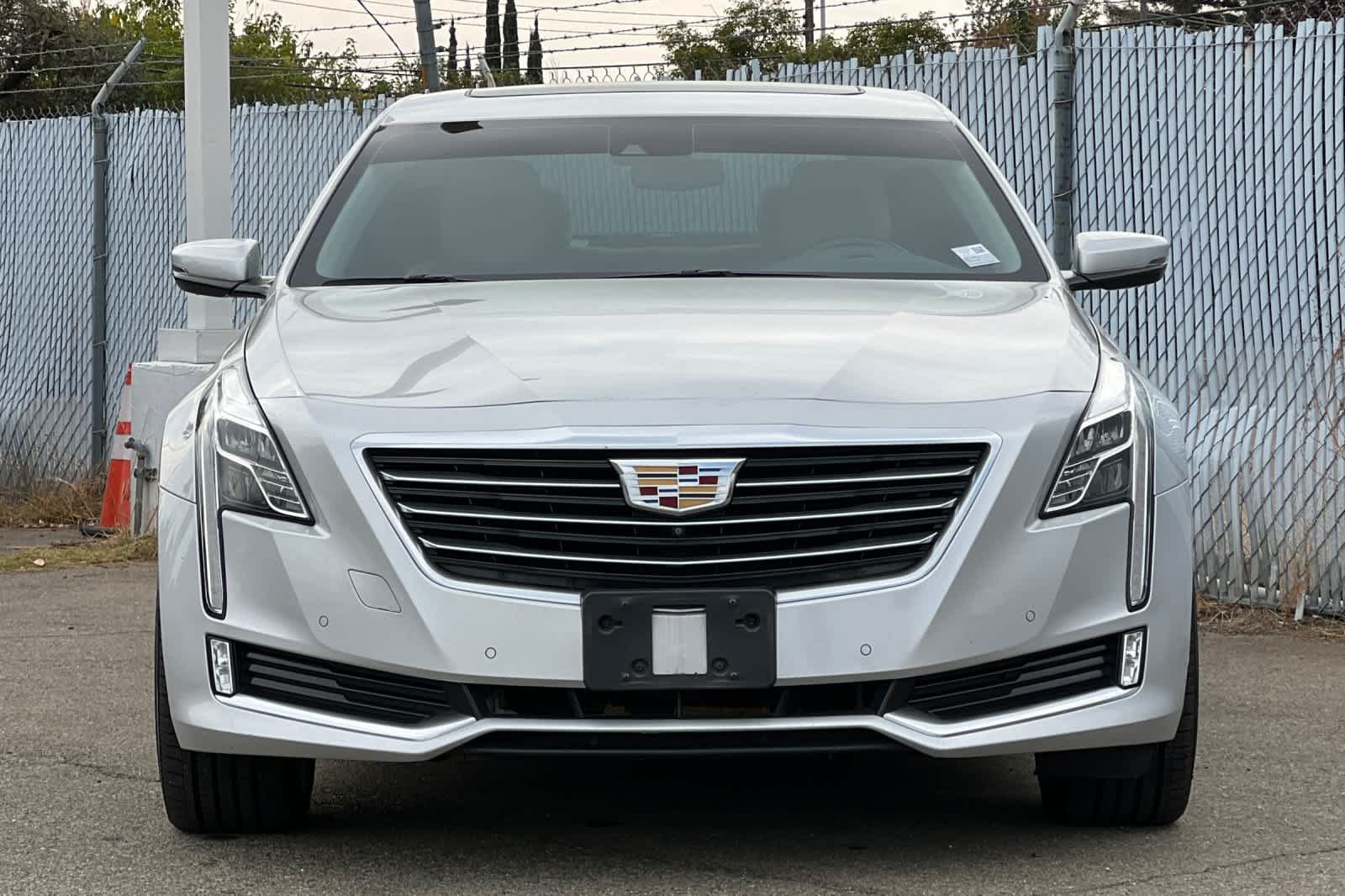 Used 2018 Cadillac CT6 Luxury w/ Active Chassis Package AWD/4WD image 8