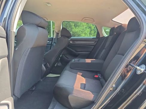 Used 2021 Honda Accord LX image 40