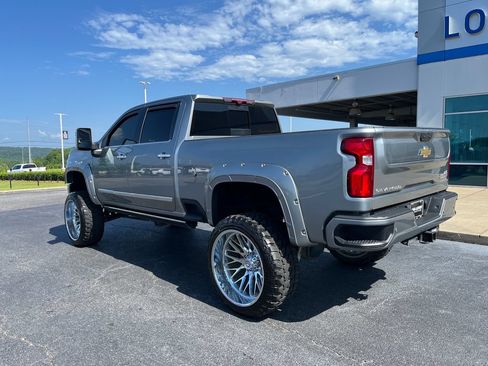 Used 2024 Chevrolet Silverado 2500 High Country w/ High Country Premium Package AWD/4WD image 7