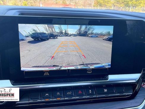 Used 2025 GMC Sierra 1500 SLT image 21