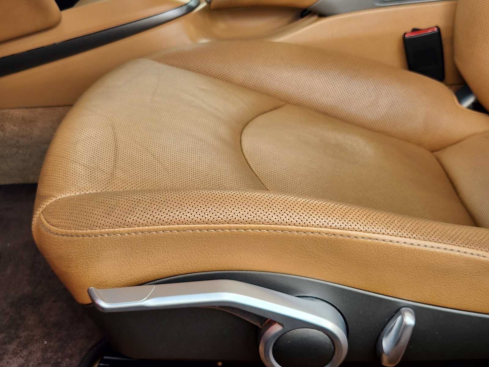 Used 2009 Porsche Boxster RWD image 25