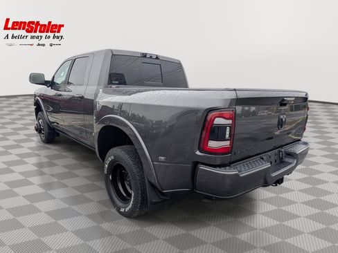 Used 2022 RAM 3500 Laramie AWD/4WD image 3