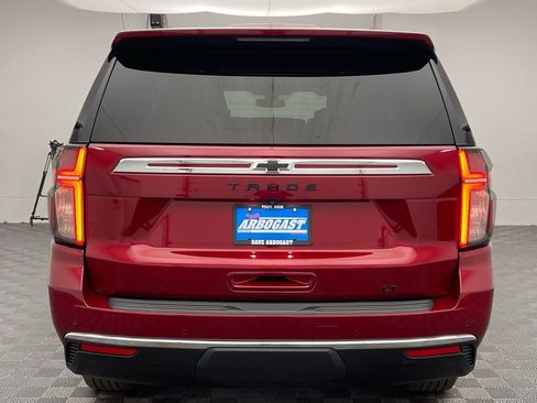Used 2021 Chevrolet Tahoe LT w/ Rear Media and Nav Package AWD/4WD image 10