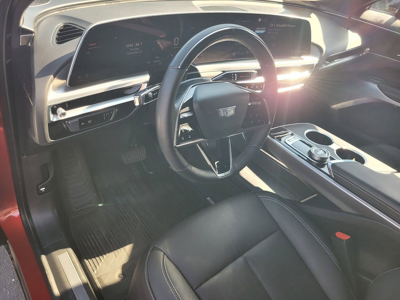 Certified 2024 Cadillac Lyriq Sport AWD/4WD image 8