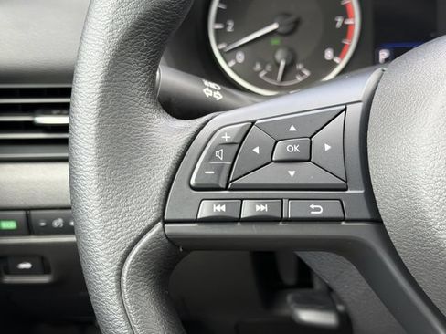 Used 2025 Nissan Sentra S FWD image 21