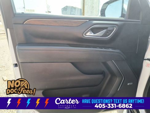Used 2023 Chevrolet Suburban Premier RWD image 21