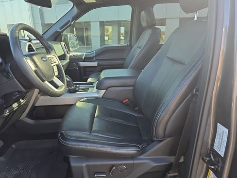 Used 2018 Ford F150 Lariat image 14
