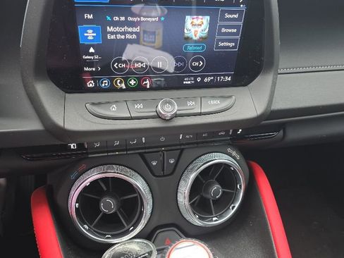 Used 2023 Chevrolet Camaro SS RWD image 2