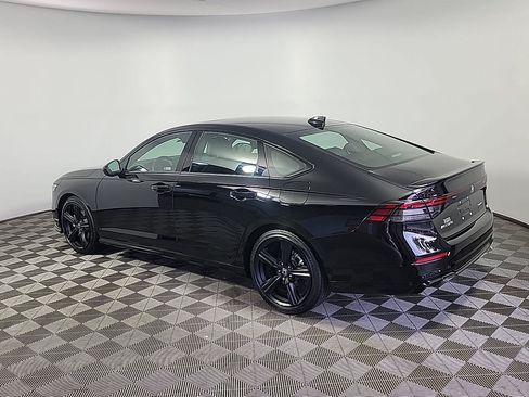 Certified 2025 Honda Accord Sport image 9