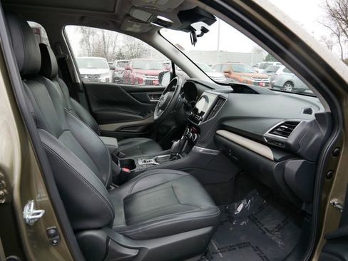 Used 2024 Subaru Forester Limited AWD/4WD image 34