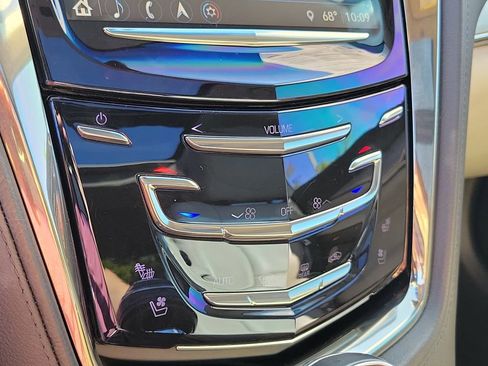 Used 2019 Cadillac CTS Luxury image 35