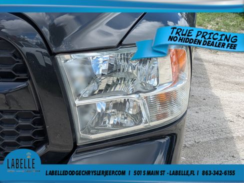 Used 2018 RAM 1500 Express RWD image 9
