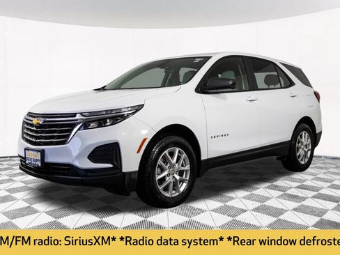 Certified 2024 Chevrolet Equinox LS w/ LS Convenience Package image 11