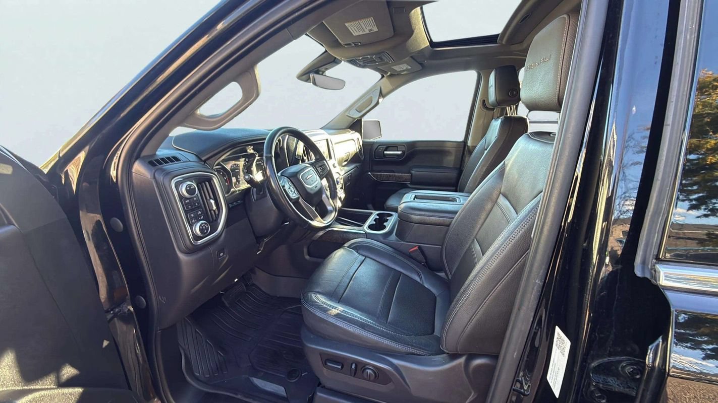 Used 2021 GMC Sierra 1500 Denali w/ Denali Ultimate Package AWD/4WD image 18