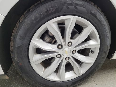 Used 2020 Chevrolet Malibu LT FWD image 31
