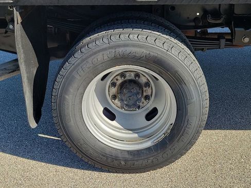 Used 2022 Ford F350 XL AWD/4WD image 15