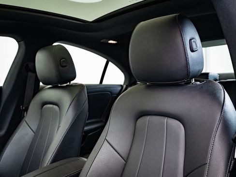 Certified 2025 Mercedes-Benz CLA 250 4MATIC image 20