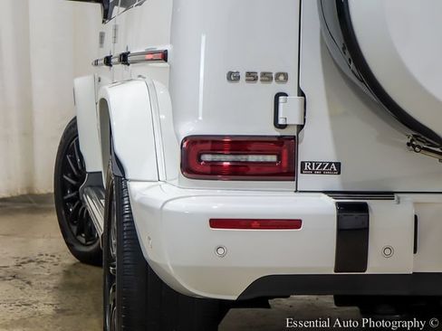 Used 2022 Mercedes-Benz G 550 image 11