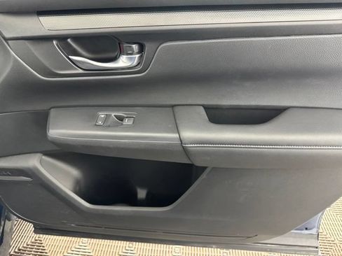 Used 2025 Honda CR-V EX image 19