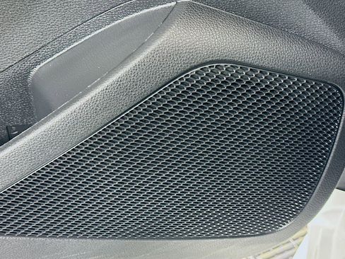 Used 2024 Toyota Corolla LE image 19