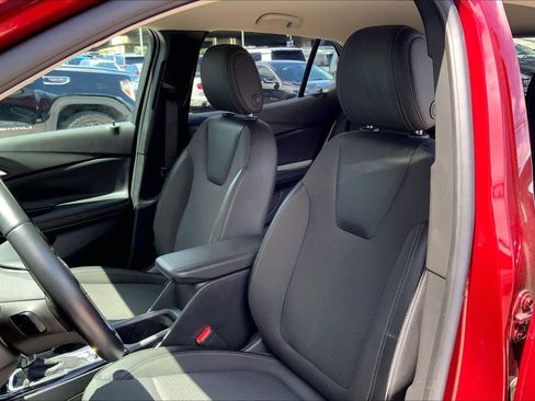 Used 2023 Buick Encore GX Select w/ Sport Touring Package FWD image 11