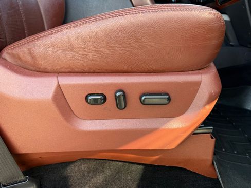 Used 2014 Ford F350 King Ranch w/ FX4 Off-Road Package image 25