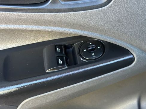 Used 2020 Ford Transit Connect XL FWD image 11