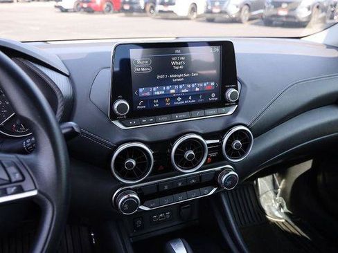 Used 2024 Nissan Sentra SV FWD image 15