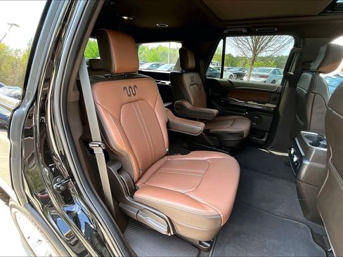 Used 2023 Ford Expedition King Ranch AWD/4WD image 19