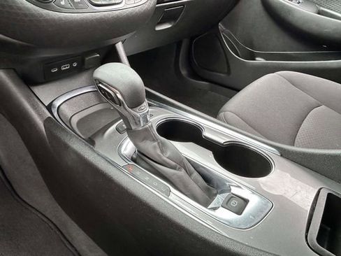Used 2024 Chevrolet Malibu LT FWD image 16