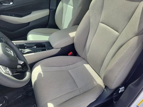 Used 2024 Honda Accord EX image 19