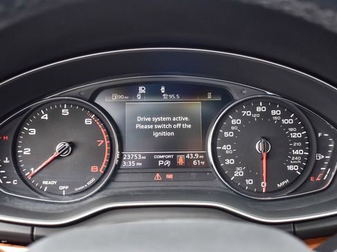 Used 2022 Audi Q5 2.0T Premium w/ Convenience Package image 24