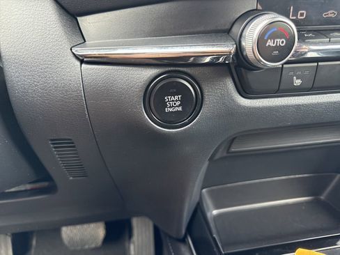 Used 2025 MAZDA CX-30 AWD 2.5 S w/ Preferred Package image 24