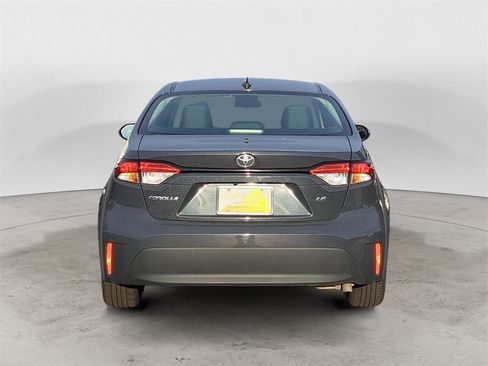 Used 2024 Toyota Corolla LE image 4