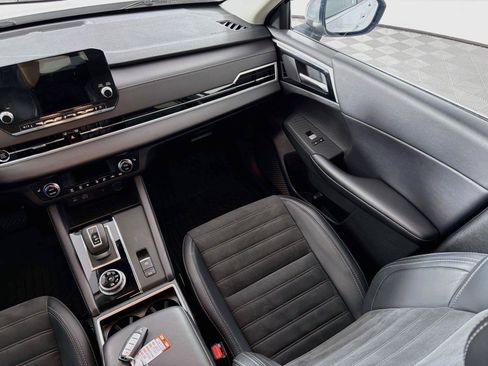 Used 2024 Mitsubishi Outlander SE AWD/4WD image 28