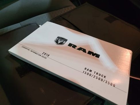 Used 2018 RAM 1500 Classic SLT w/ Luxury Group image 51