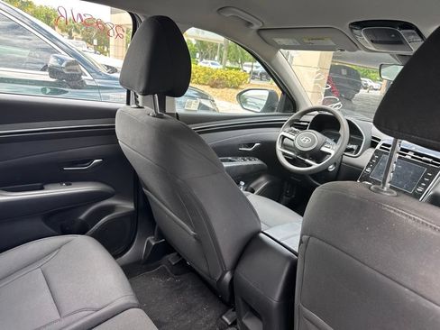 Used 2024 Hyundai Tucson SE FWD image 16