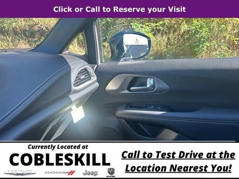 New 2026 Chrysler Pacifica Select image 27