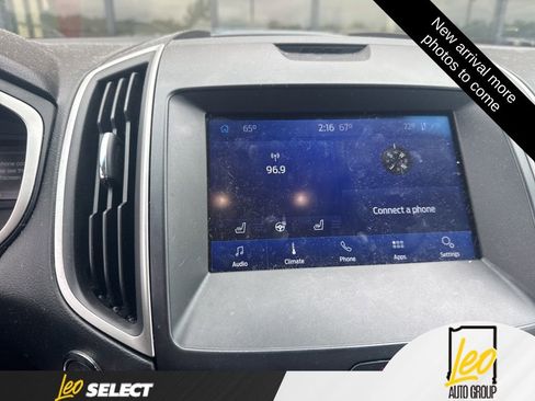 Used 2020 Ford Edge SEL w/ Cold Weather Package AWD/4WD image 6