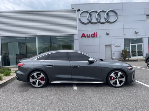 Certified 2025 Audi S5 Premium Plus w/ Premium Plus Package AWD/4WD image 3