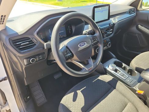 Used 2025 Ford Escape Active FWD image 18