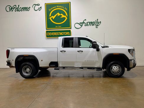 Used 2024 GMC Sierra 3500 Pro w/ 1SA Pro Safety Plus Package image 2