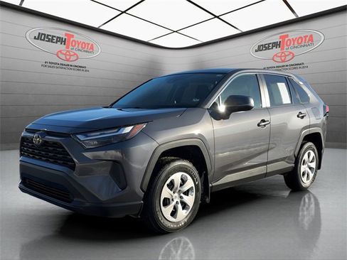 Certified 2023 Toyota RAV4 LE image 9