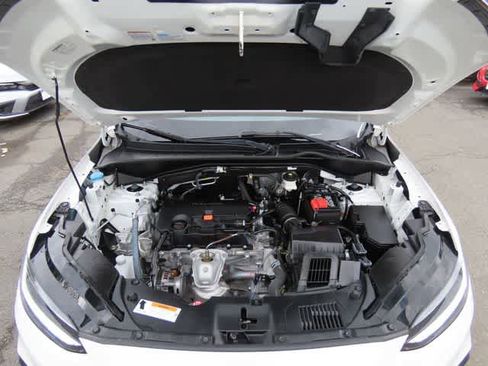 Used 2023 Honda HR-V LX image 10