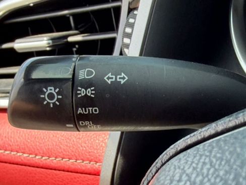 Used 2018 Toyota Camry XSE w/ Driver Assist Package FWD image 19