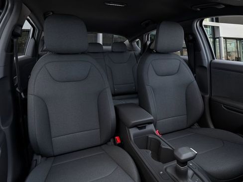 New 2026 Kia K4 FWD image 16