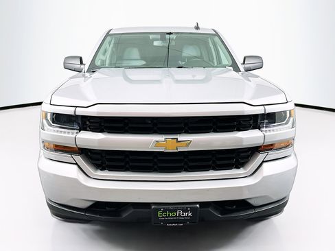 Used 2016 Chevrolet Silverado 1500 Custom w/ Custom Convenience Package image 2